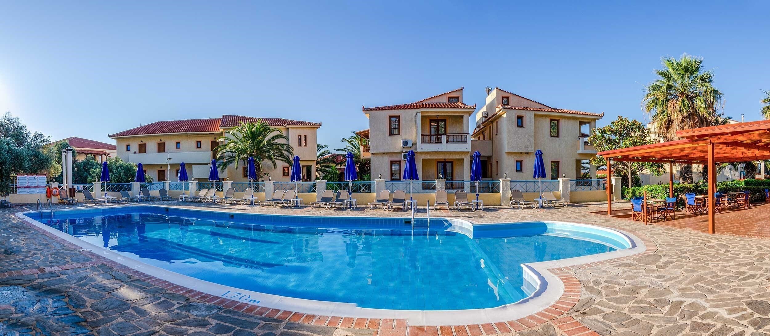 Hotel Kampos Village Resort 3*