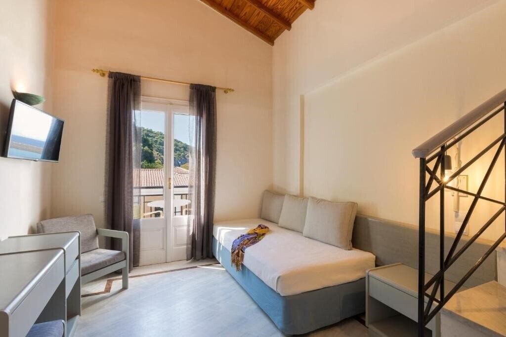 Фото Samaina Port 3*