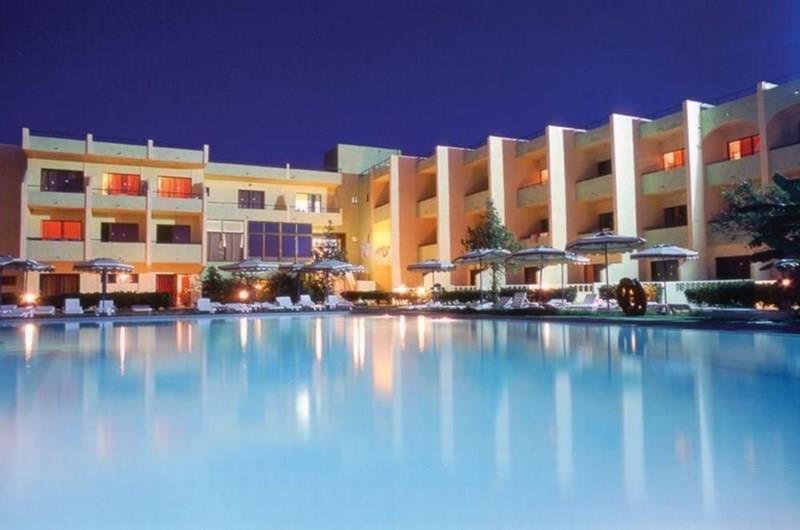 Отель Matina Hotel 3*