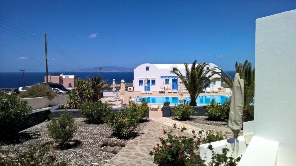 Отель Laokasti Villas 3*