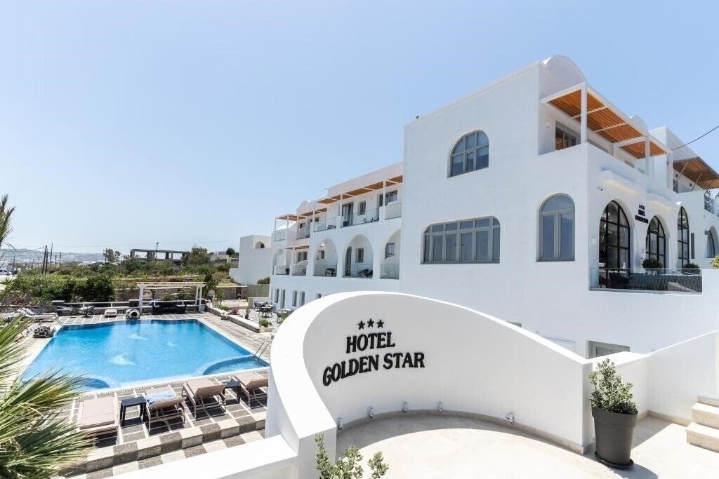 Отель Golden Star Hotel 2*
