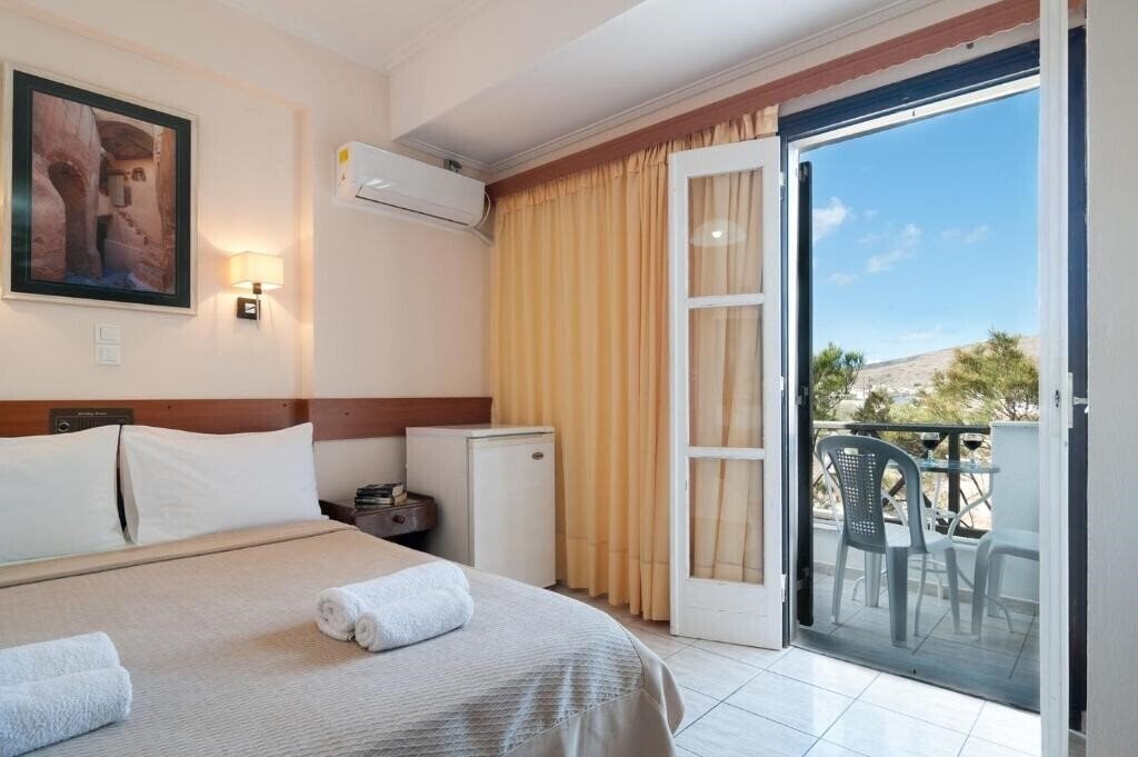 Фото Holiday Beach Resort 3*
