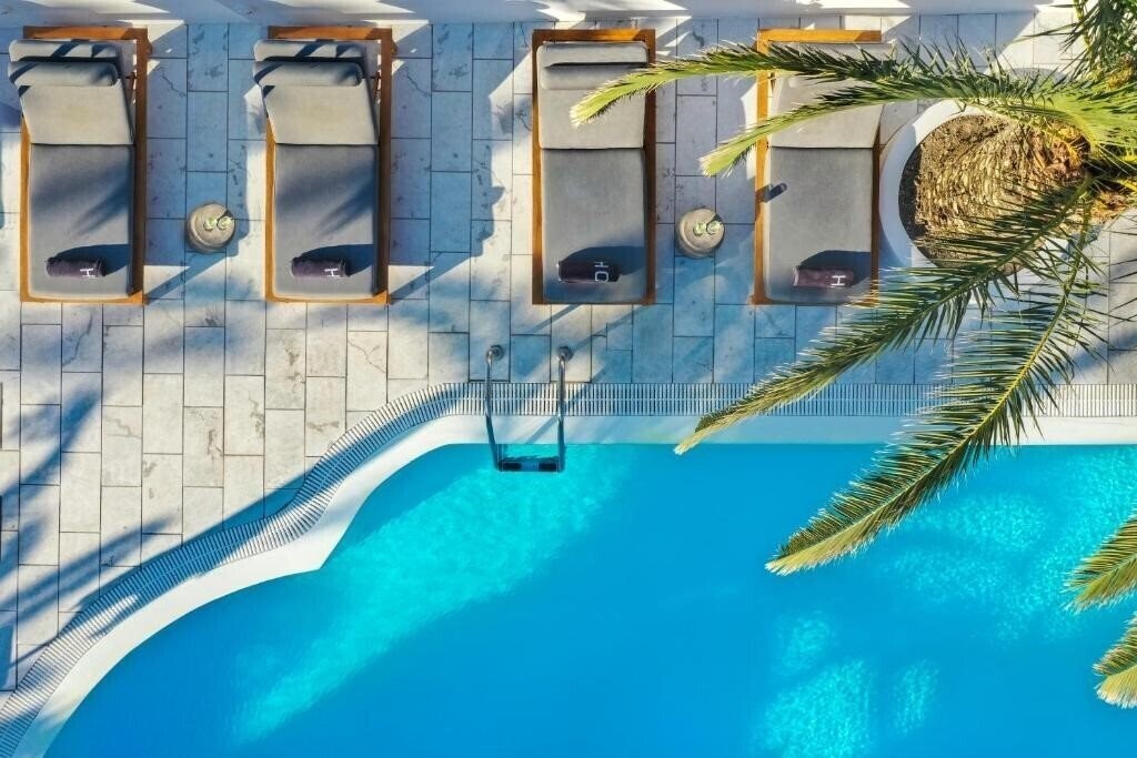 Фото Strogili Hotel 3*