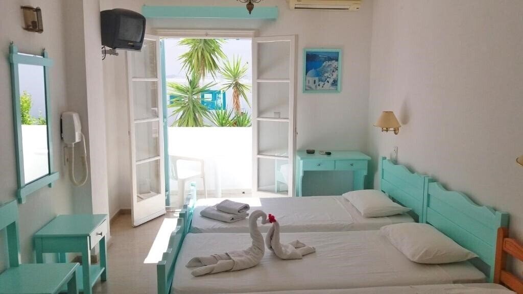 Fotografii Kymata Hotel Kamari 2*