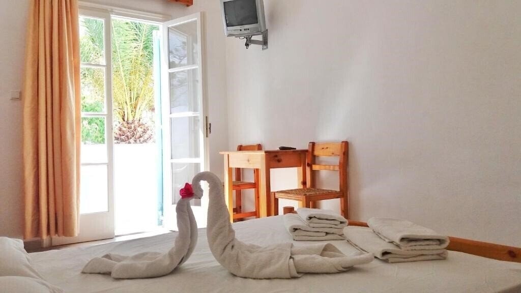 Fotografie Kymata Hotel Kamari 2*