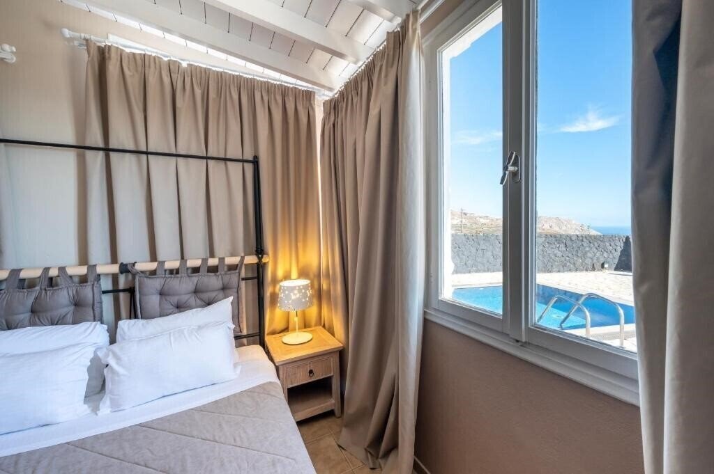 Изображение Smy Santorini Suites & Villas 4*