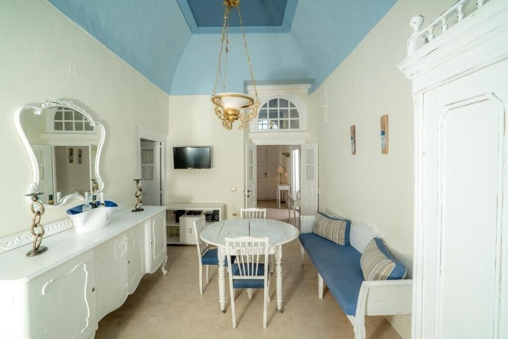 Imaginea Poseidon Mansion 4*