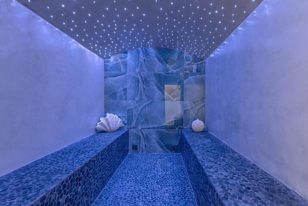 Imaginea Santo Mangata Boutique by CHC 5*