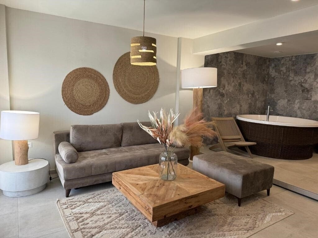 Fotografie The Noverian Bios Santorini Hotel 5*