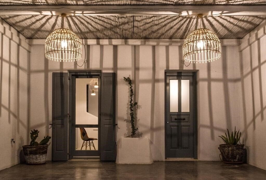 Hotel Lagadi Suites 4*