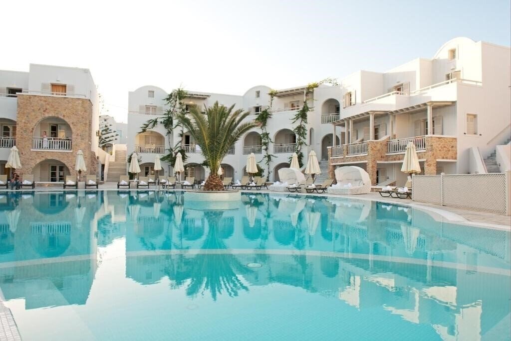 Hotel Aegean Plaza 4*