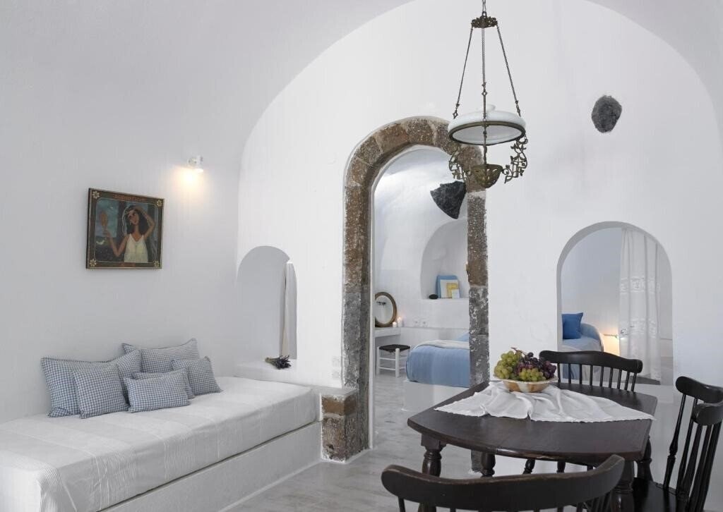 Фото Altana Heritage Suites (ex. Altana Traditional Houses and Suites, Altana Hotel) 4*