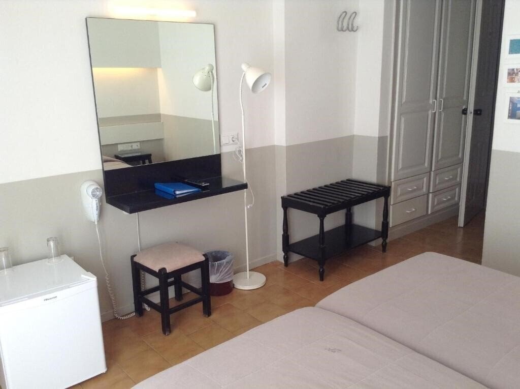 Фотография Kamari Beach Hotel 3*