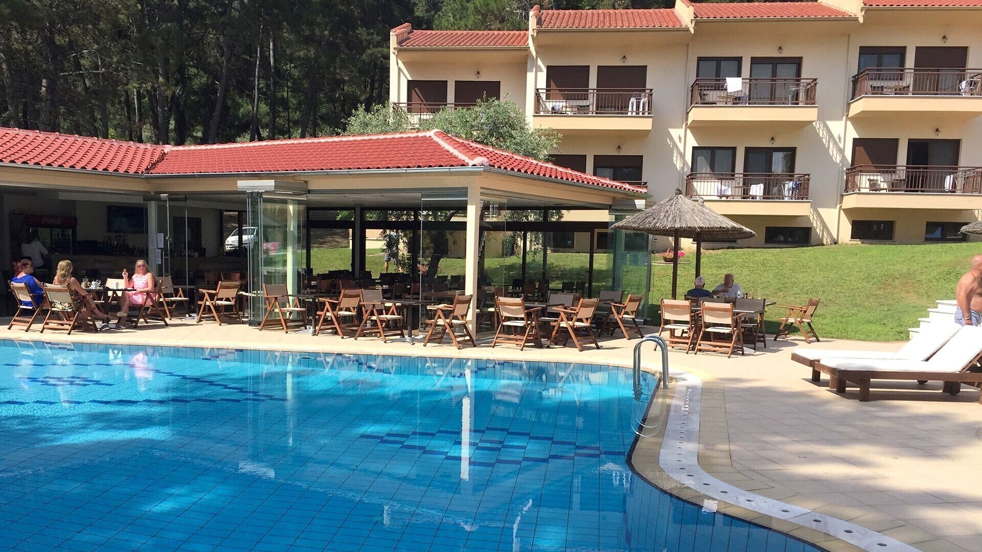 Imaginea Four Season Hotel 3*