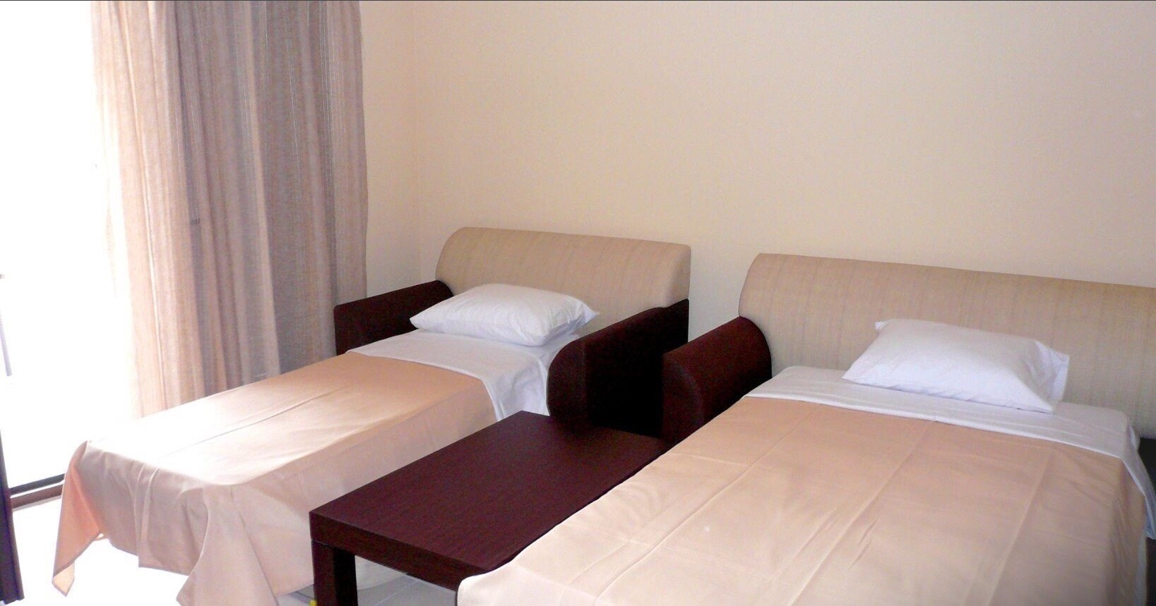 Imaginea Four Season Hotel 3*