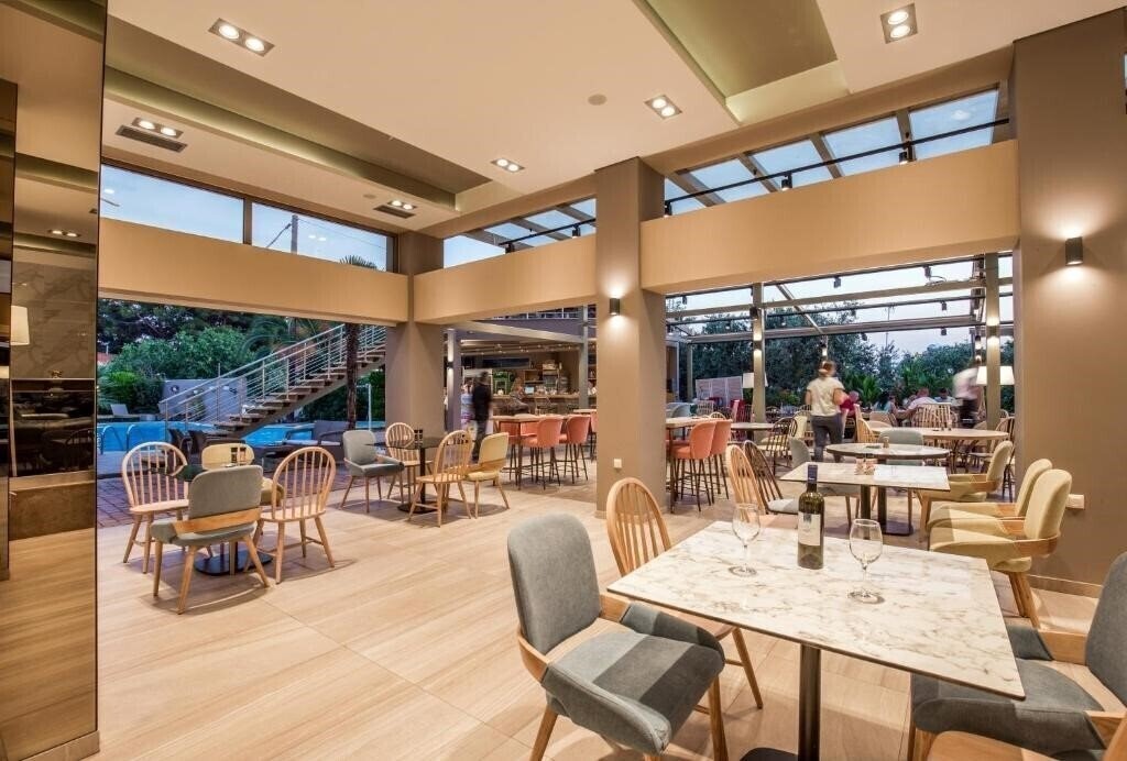 Fotografie Potos Hotel 3*