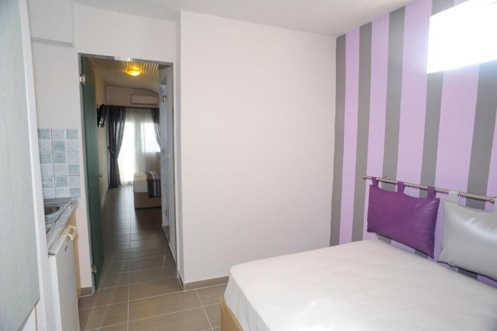 Фотография Asterias Hotel 2*