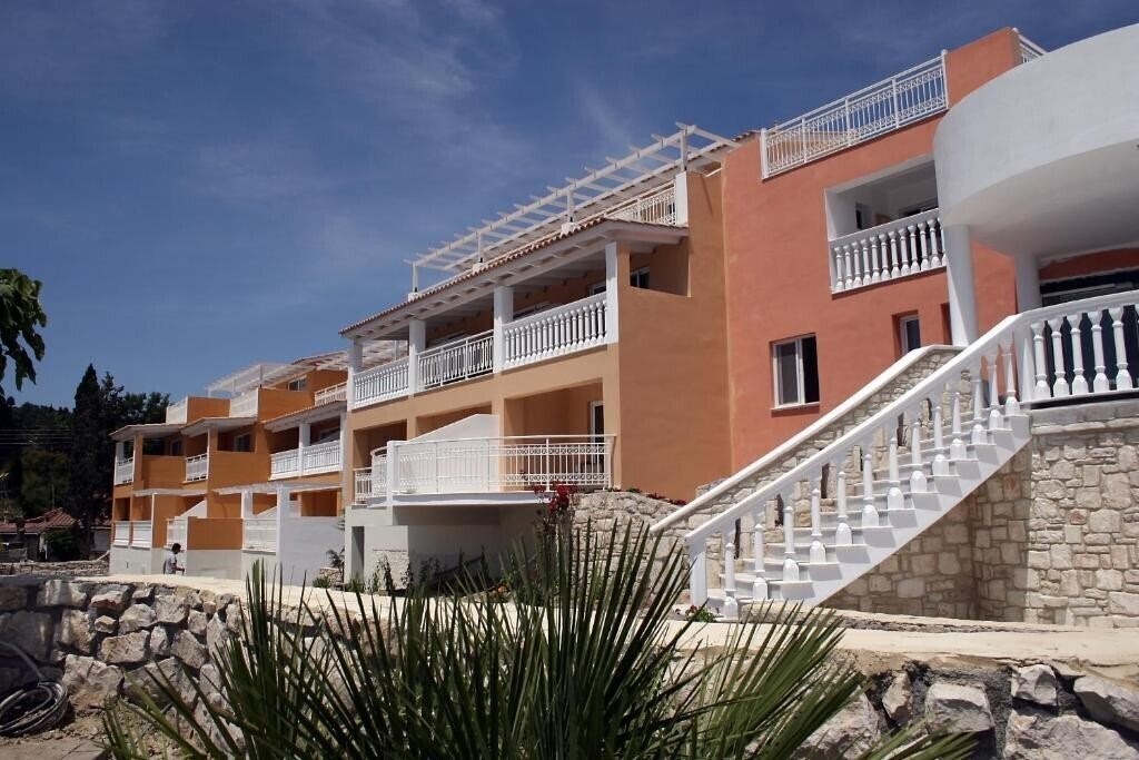 Imaginea Belvedere Luxury Suites 5*