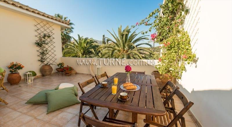 Imaginea Villa Phoenix 3*