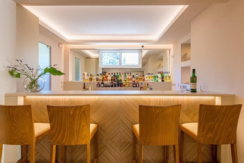 Fotografie Varres Hotel 3*