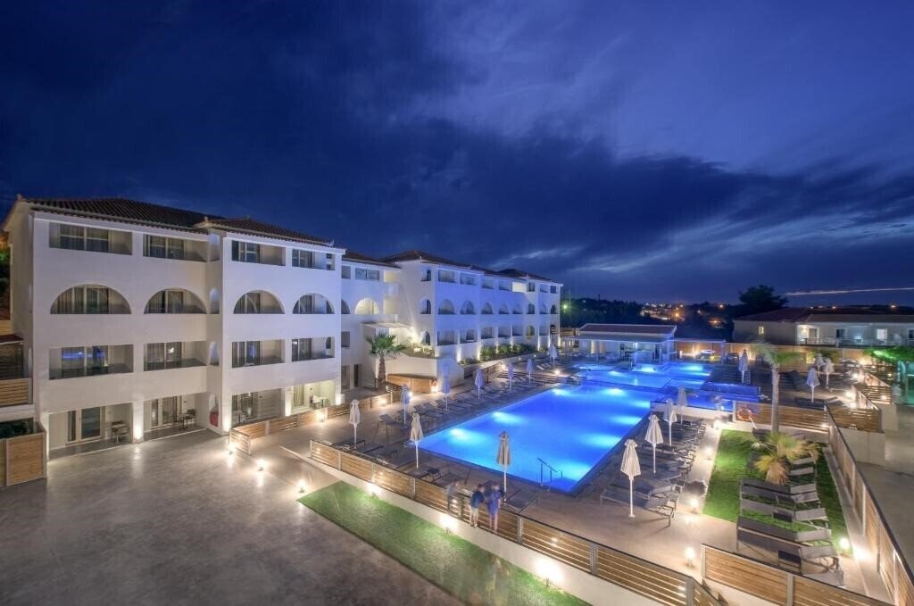 Fotografii Azure Resort & SPA 5*
