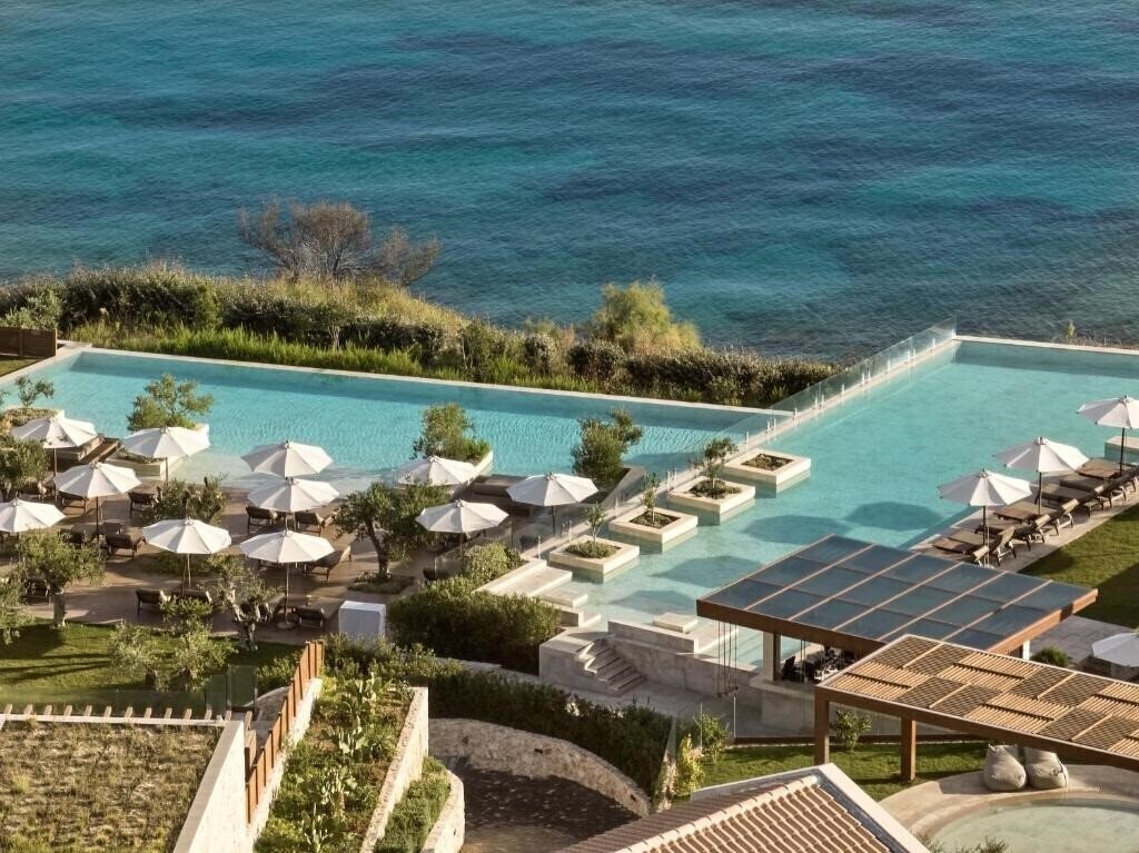 Imaginea Lesante Cape Resort & Villas 5*