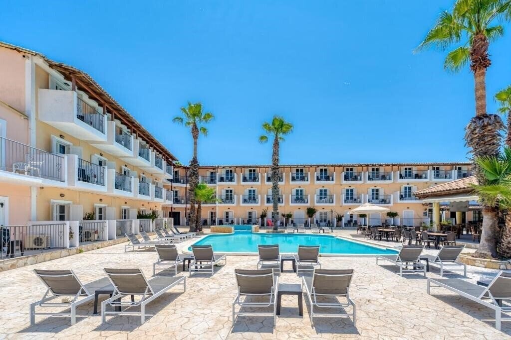 Imaginea Blue Palm Hotel (ex. Apple Laganas) 2*