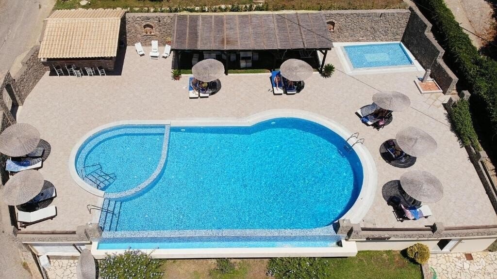 Фото Green Hill Resort 3*