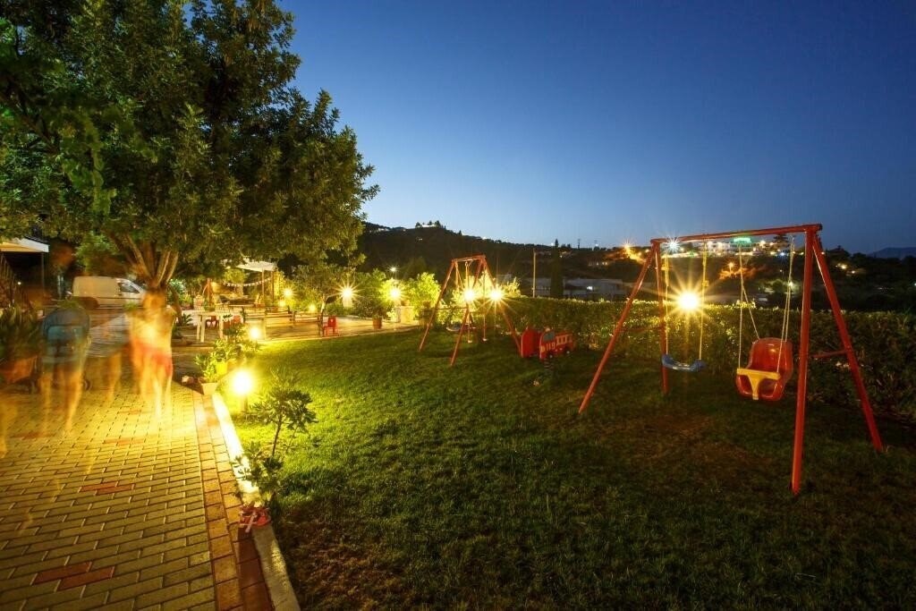 Imaginea Alonia Studios & Maisonettes 3*