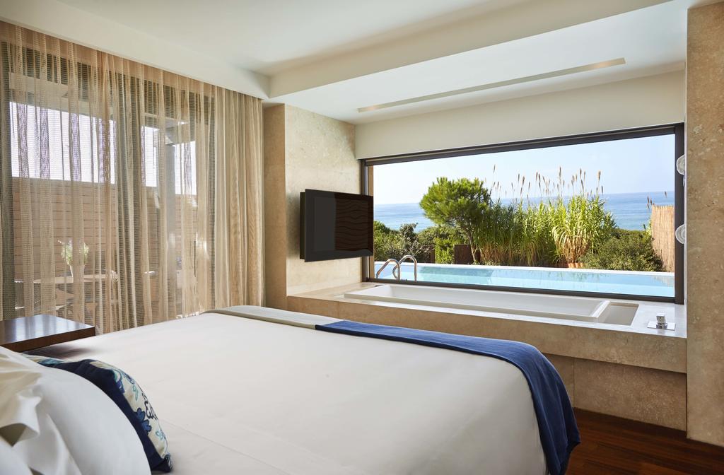 Imaginea Costa Navarino The Romanos 5*