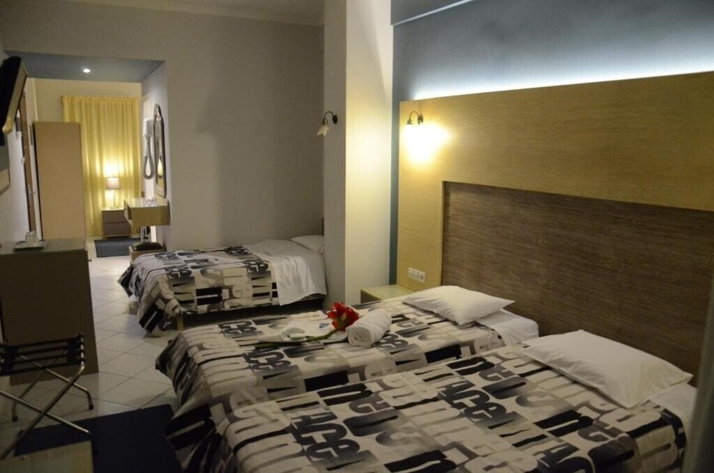 Imaginea Marie Palace 2*