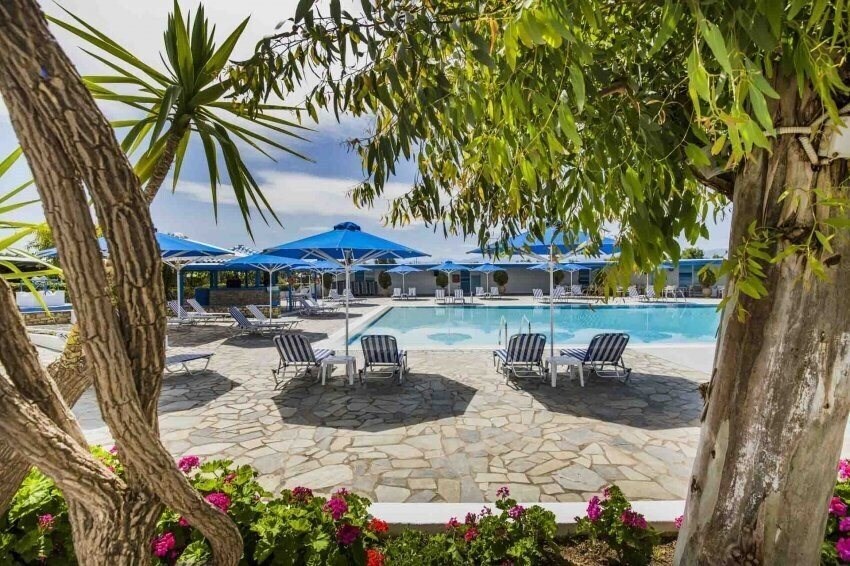 Hotel Delphi Beach 4*