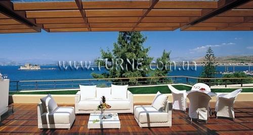 Imaginea Amphytrion Hotel 4*