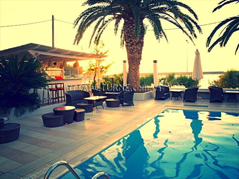 Hotel Kyparissia Beach Hotel 3*