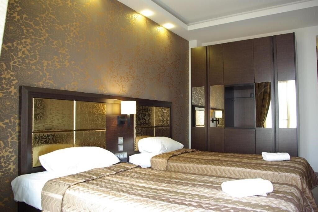 Fotografii Dion Hotel 2*