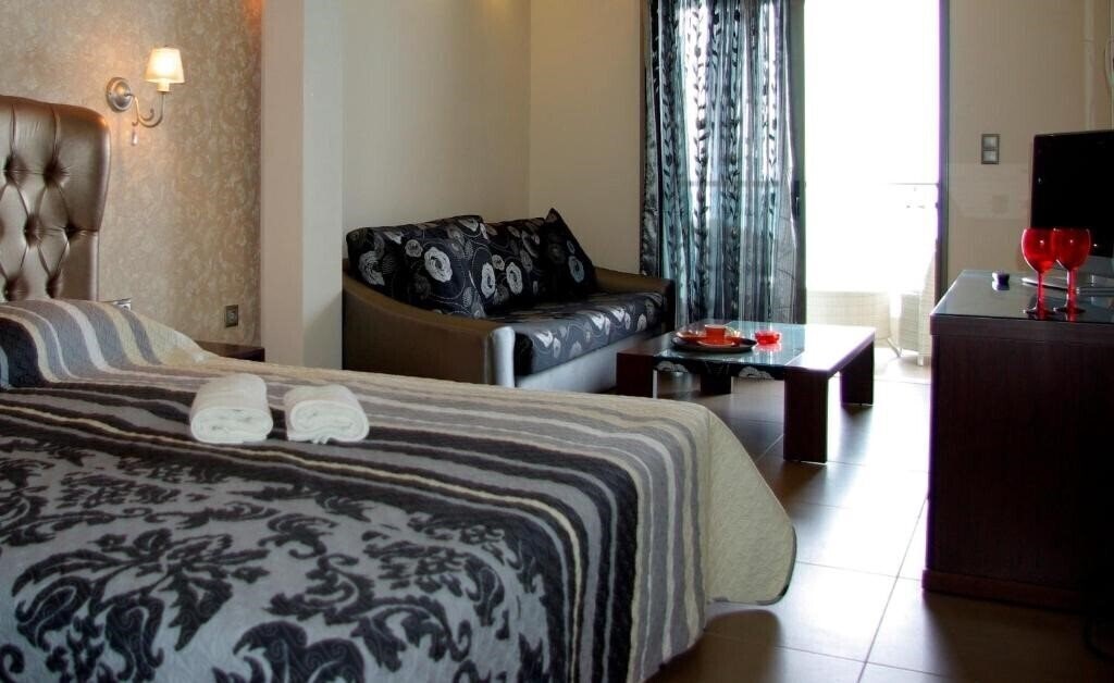 Imaginea Dion Hotel 2*