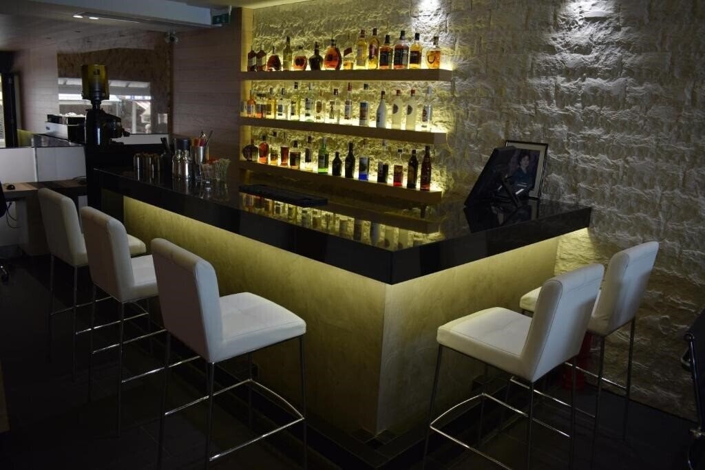 Изображение Zefyros Hotel 3*