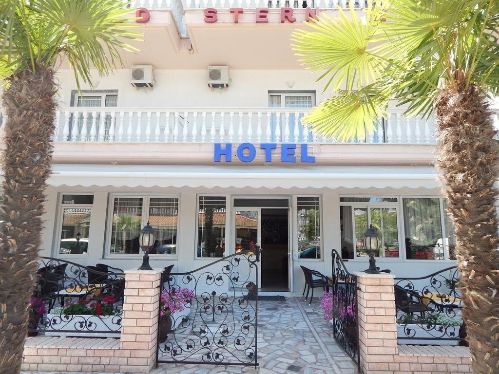 Отель Gold Stern Hotel 3*