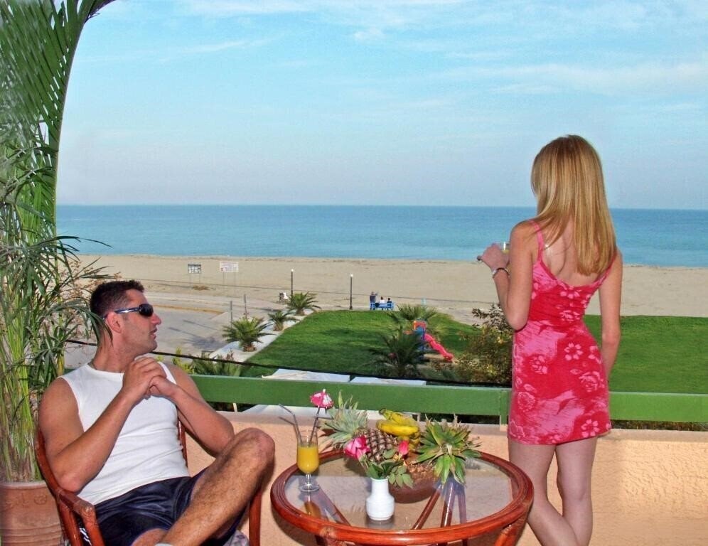 Fotografie Platon Beach Hotel 3*