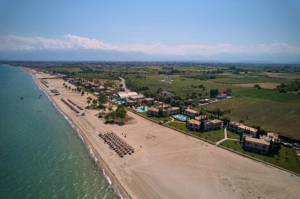 Отель Mediterranean Village 5*