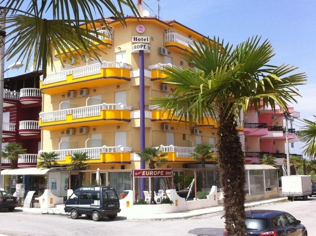 Отель Hotel Europe Inn 3*