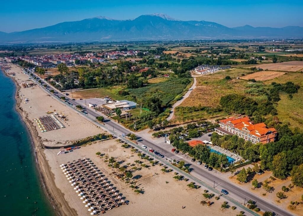 Отель Giannoulis Hotel 3*