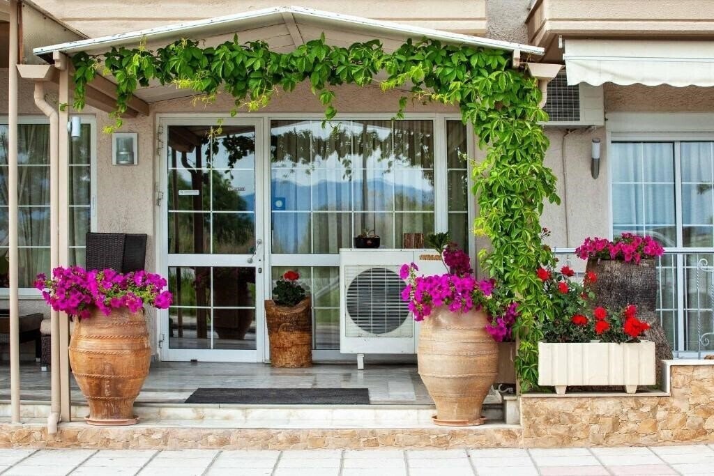 Imaginea Amfion Hotel (ex. Xenios Amfion) 3*