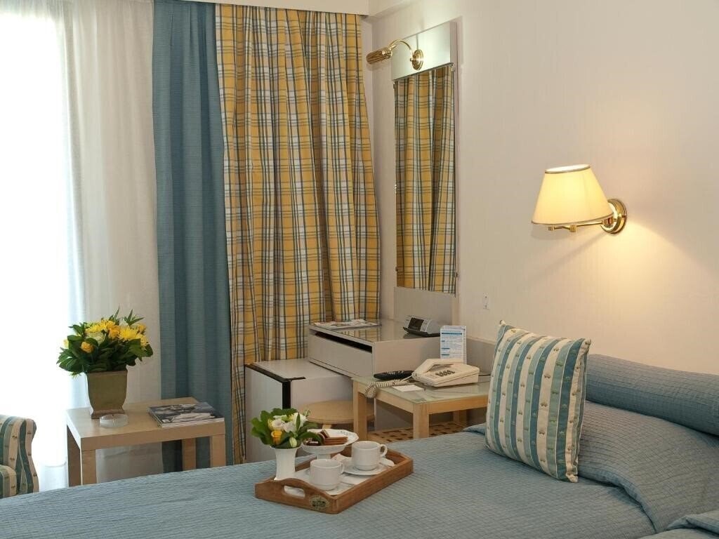 Fotografii The Park Piraeus 3*