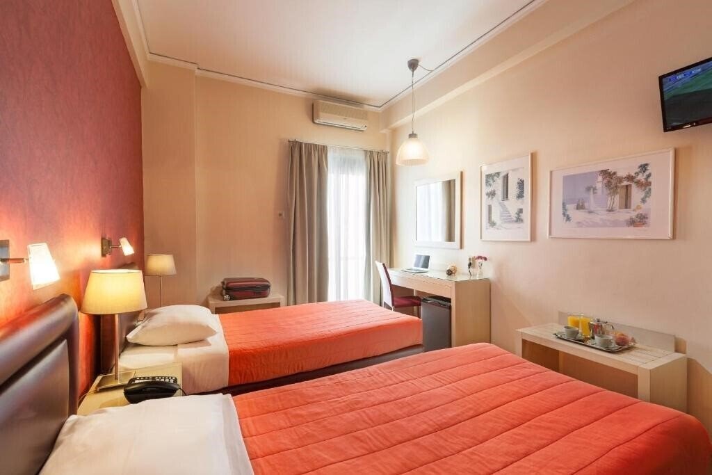 Фото Lilia Hotel 3*