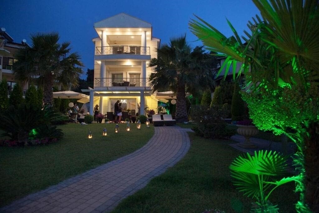 Hotel Sun Residence Exclusive Seaside Appartments 4*