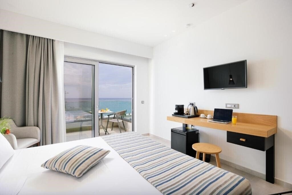 Картинка Batis Beach 3*