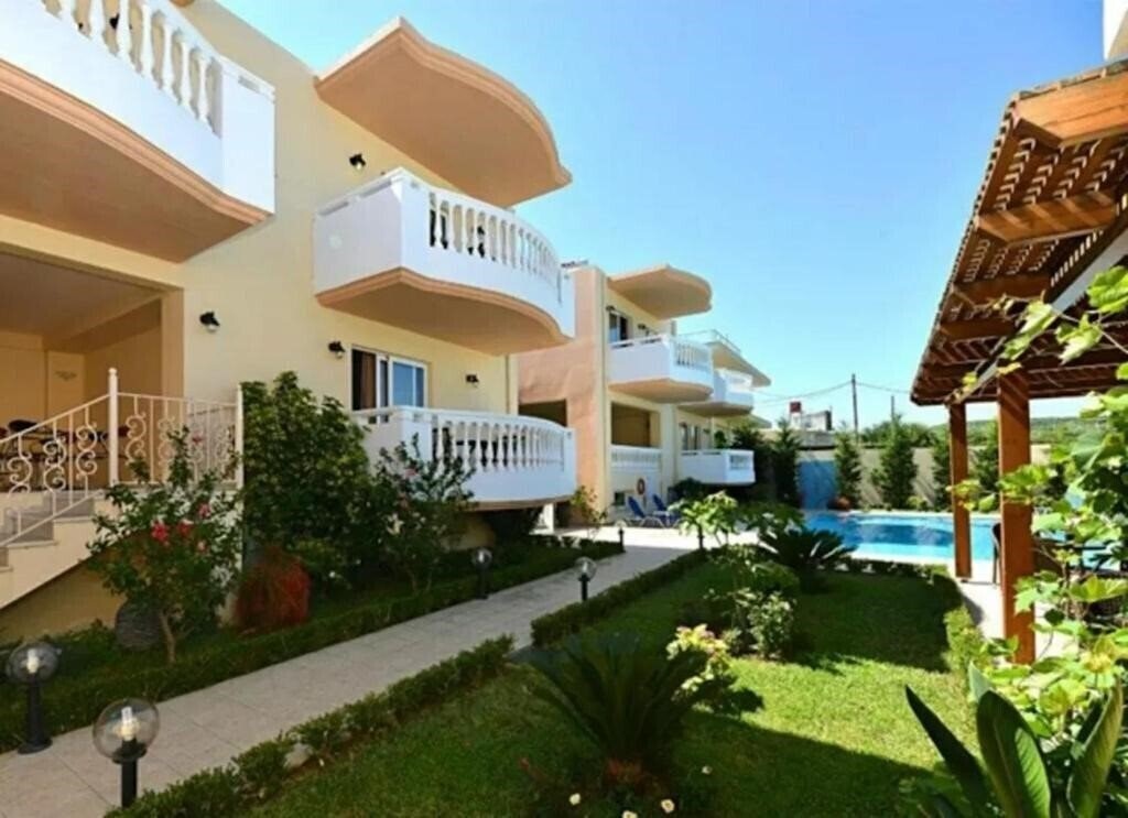 Fotografii Golden Rose Suites 3*