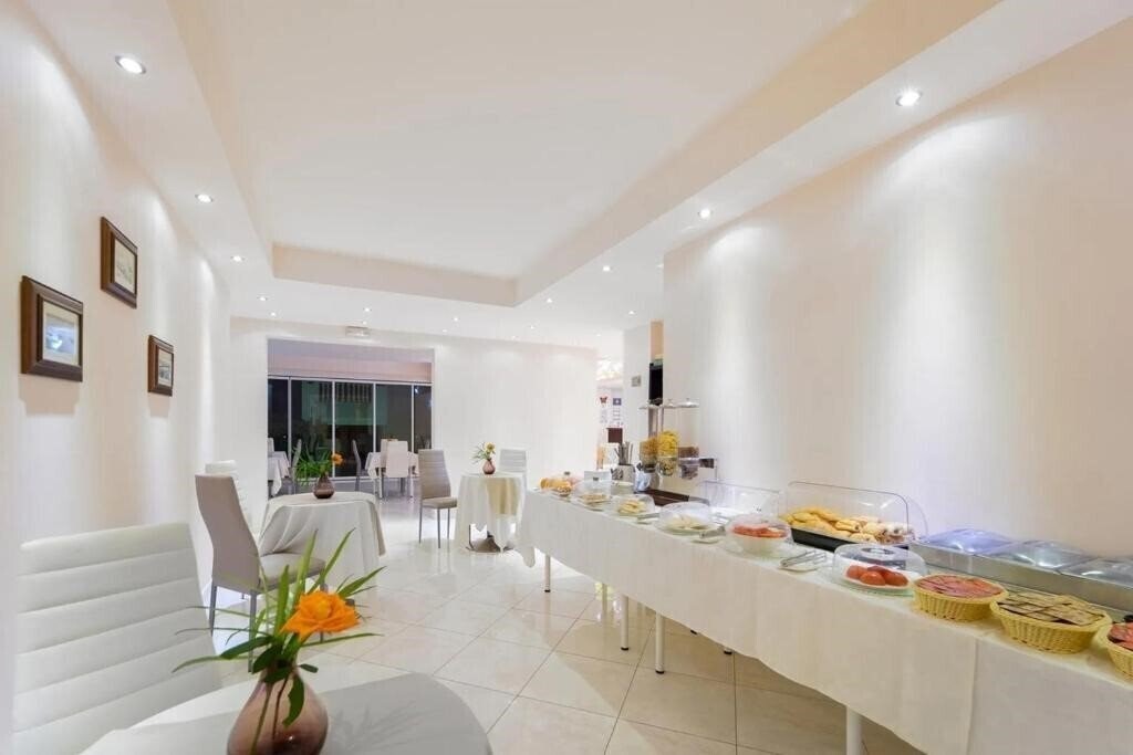 Fotografie Golden Rose Suites 3*