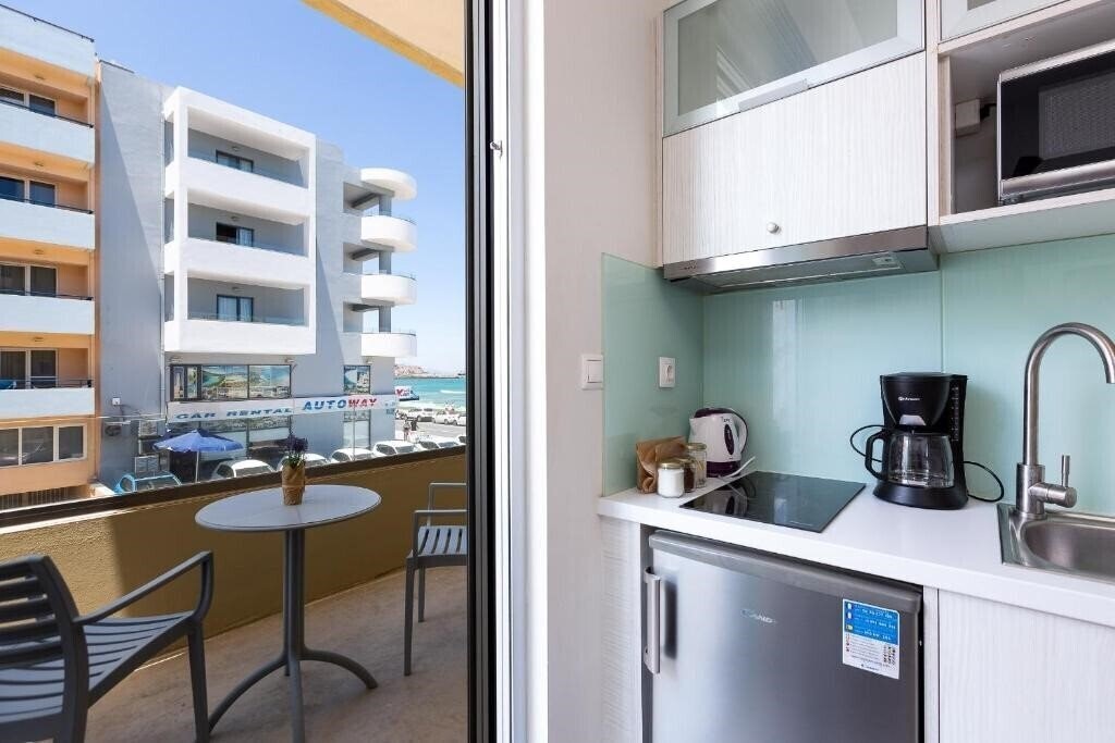 Imaginea Meltemi Coast Suites 4*